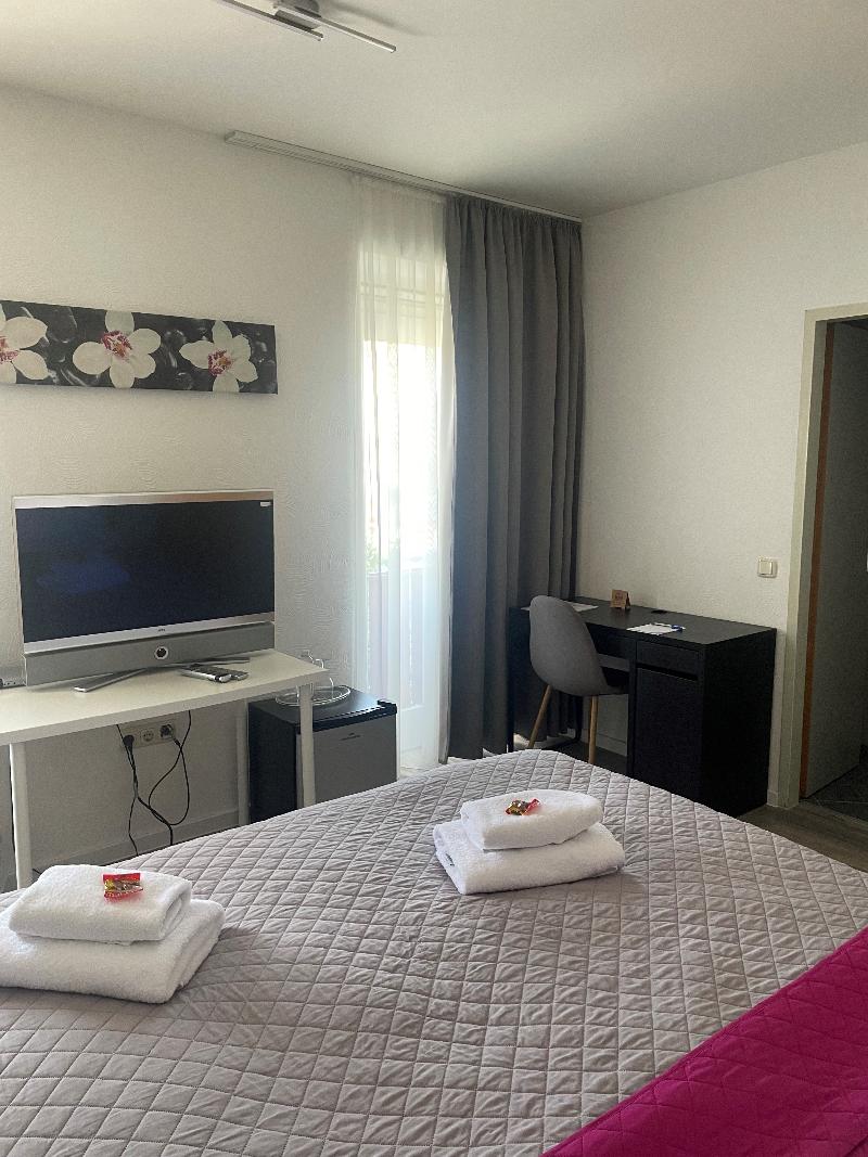 Hotel Corsten - Oda