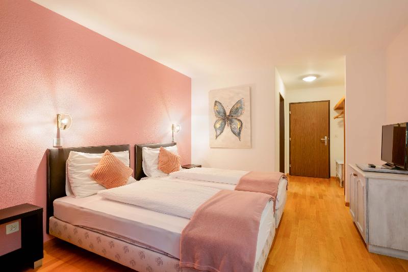 Hotel Du Grand Pre - Oda