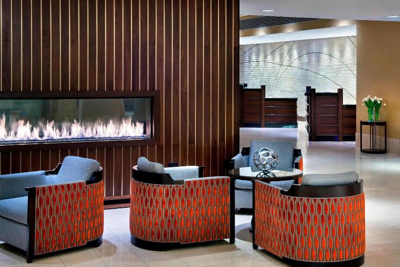 Newark Liberty International Airport Marriott - Lobi