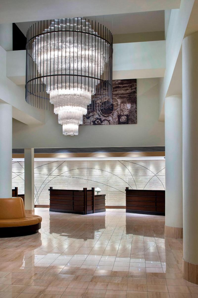 Newark Liberty International Airport Marriott - Lobi