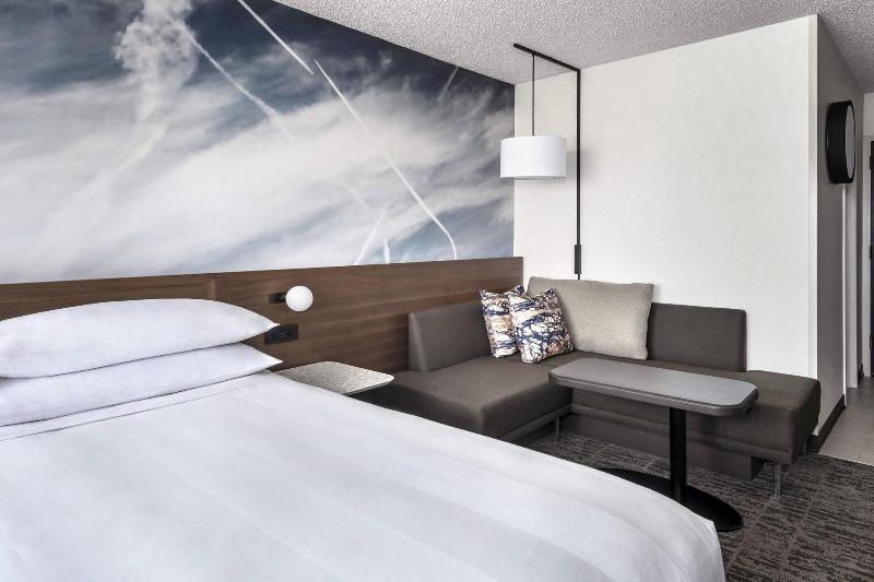 Newark Liberty International Airport Marriott - Oda