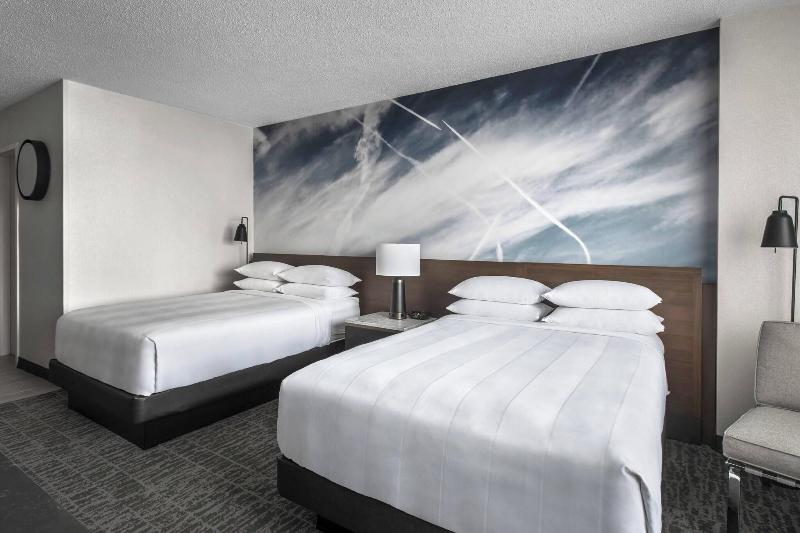 Newark Liberty International Airport Marriott - Oda