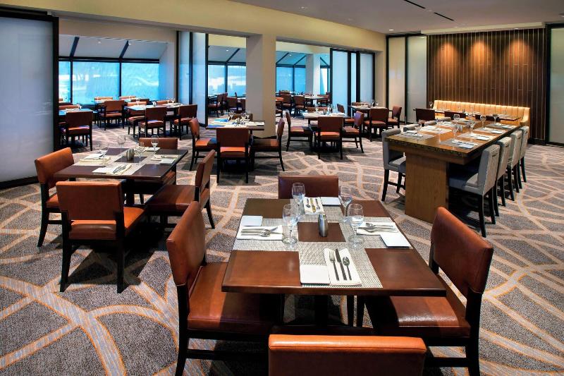 Newark Liberty International Airport Marriott - Restoran