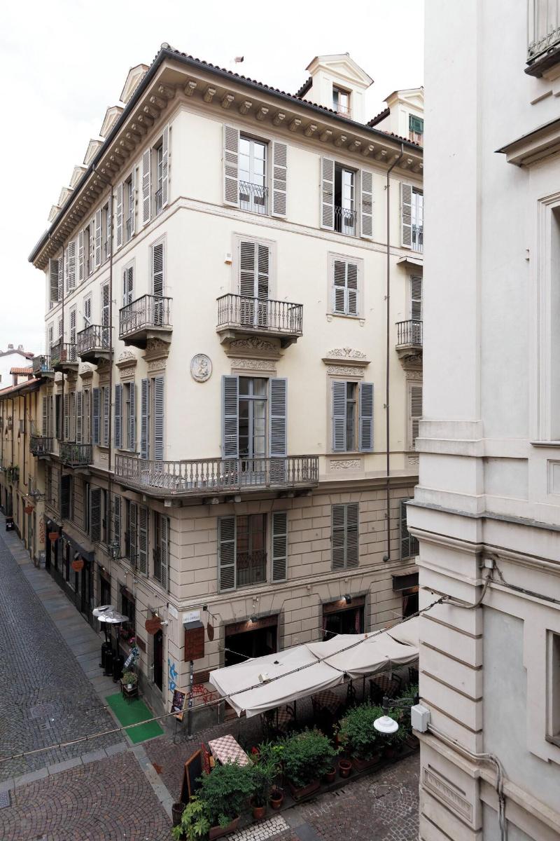 Palazzo Bellezia Luxury Suites - Oda