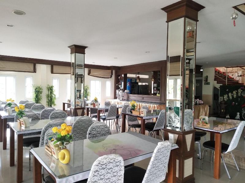 Phusuay Park View Hotel - Restoran