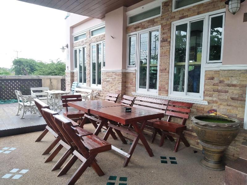 Phusuay Park View Hotel - Teras