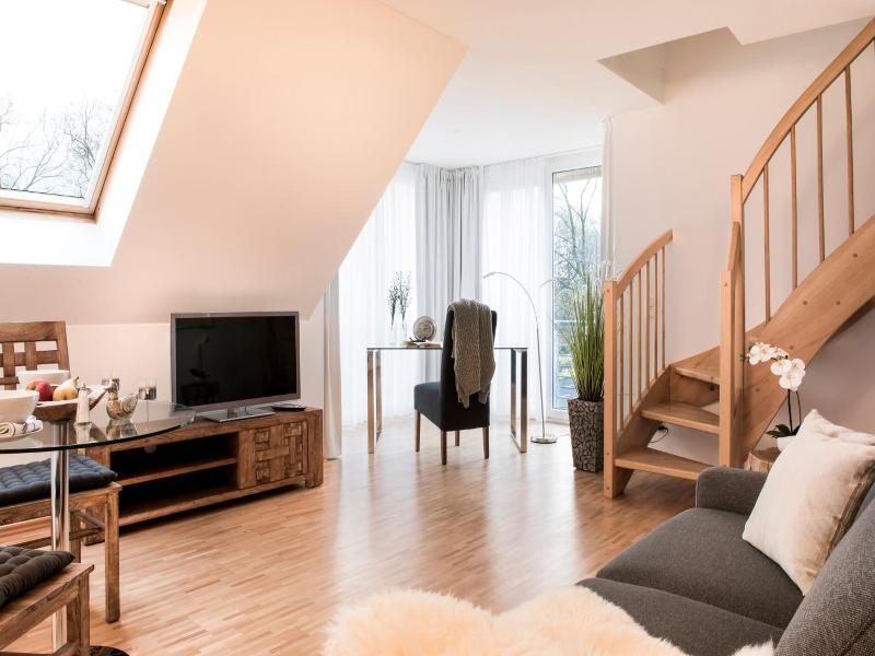 Parkside Apartment House - Genel