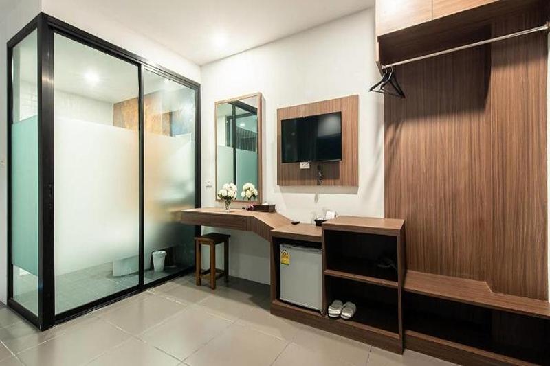 Yamin Seaview Hotel - Lobi