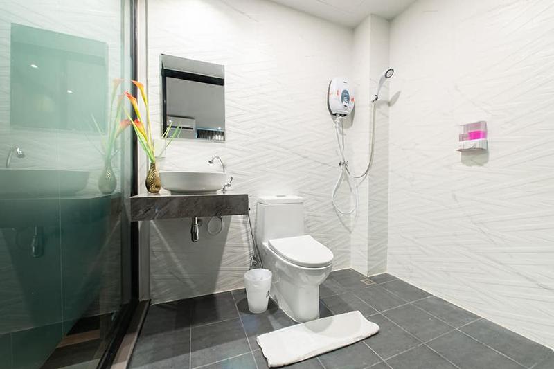 Yamin Seaview Hotel - Oda