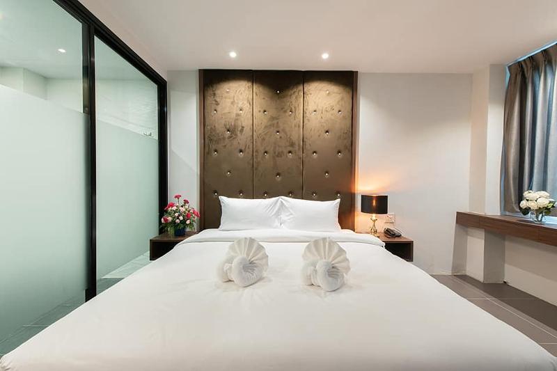 Yamin Seaview Hotel - Oda