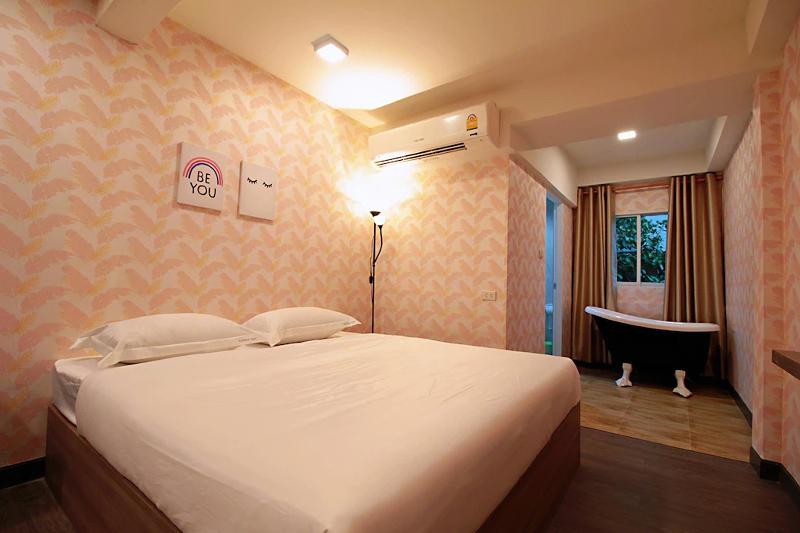 R 17 Living Hotel by ZUZU - Oda