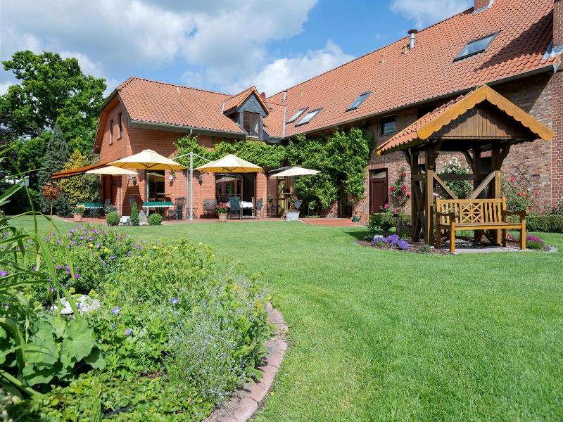 Landhotel Behre - Genel