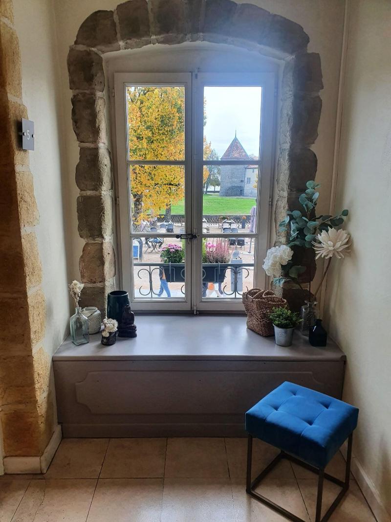 L Hotel By Hostellerie Du Chateau - Lobi