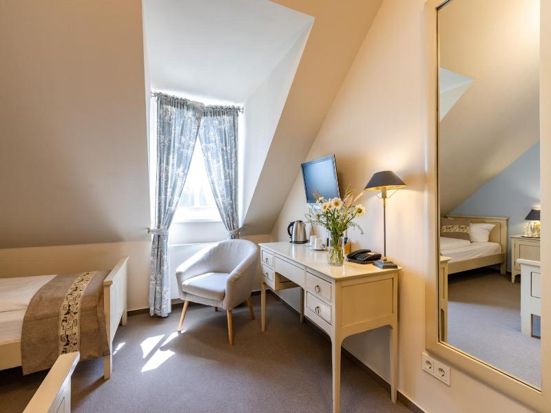 Cafe Wildau Hotel Am Werbellinsee - Oda