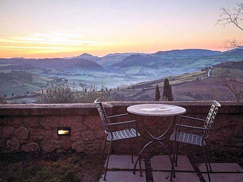 Piccolo Hotel La Valle - Genel