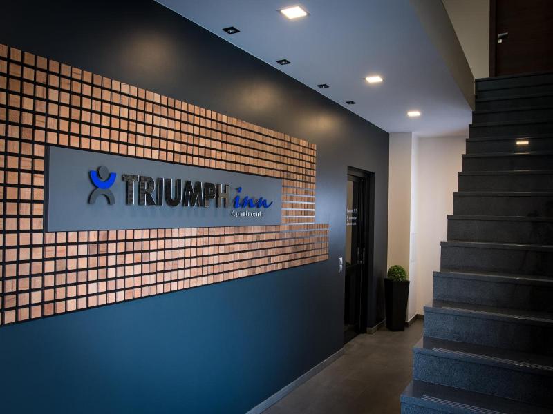 Triumph Inn - Genel