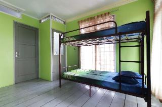 Waroeng Transit & Depary Homestay by ZUZU fotoÄŸrafÄ±