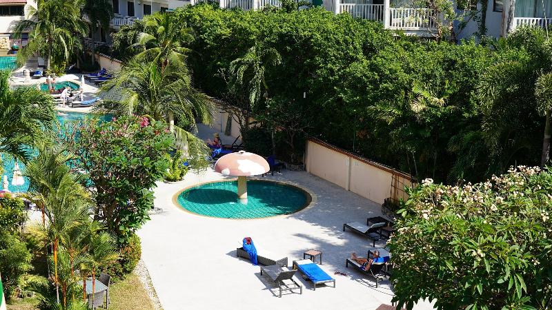 Karon Sea Sands Resort - Genel