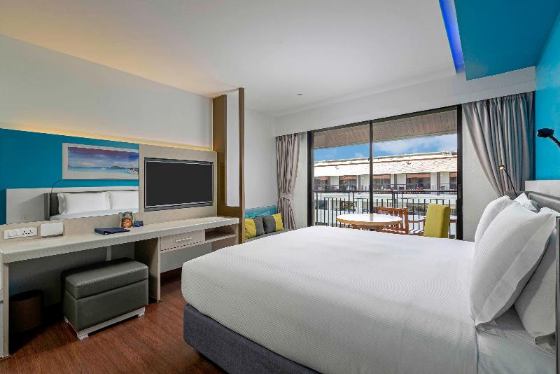 DoubleTree by Hilton Phuket Banthai Resort - Oda