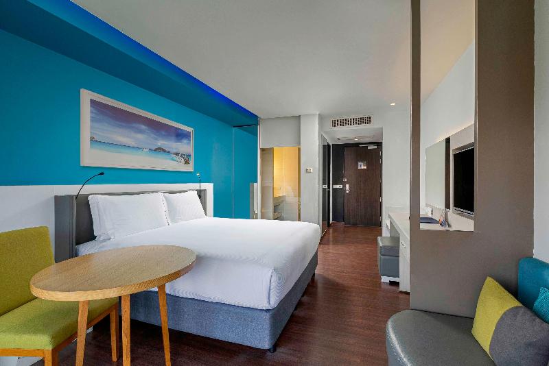 DoubleTree by Hilton Phuket Banthai Resort - Oda