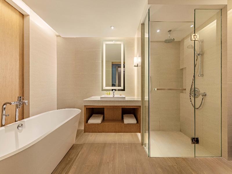 DoubleTree by Hilton Phuket Banthai Resort - Oda
