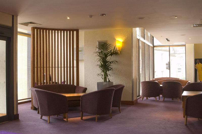 Premier Inn Edinburgh Cc Lauriston Place - Bar