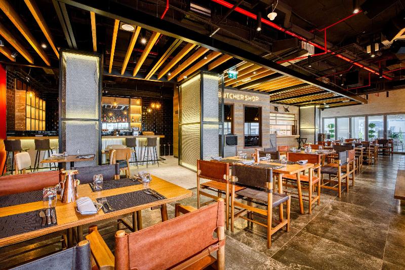 The First Collection Dubai Business Bay - Bar
