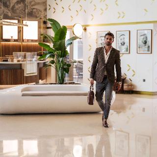 The First Collection Dubai Business Bay fotoÄŸrafÄ±