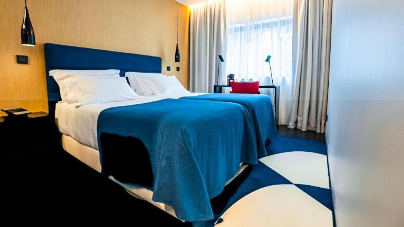 Hills Hotel Lisboa - Oda