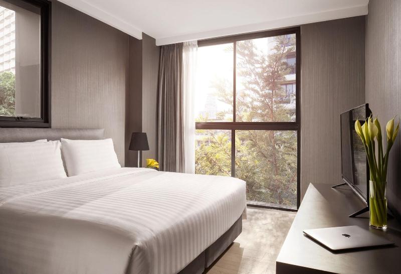 Walton Suites Sukhumvit - Oda