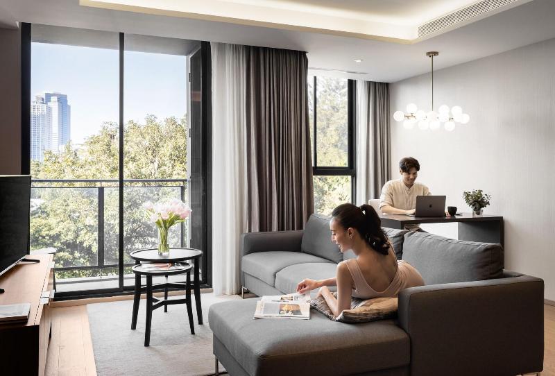 Walton Suites Sukhumvit - Oda