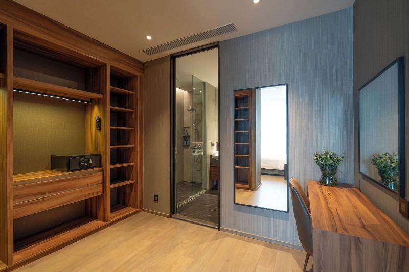 Walton Suites Sukhumvit - Oda