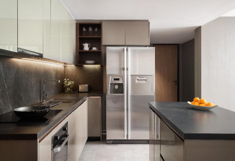 Walton Suites Sukhumvit - Oda