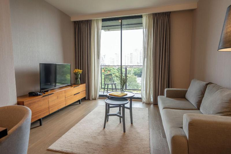 Walton Suites Sukhumvit - Oda