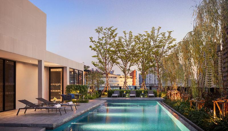 Walton Suites Sukhumvit - Havuz