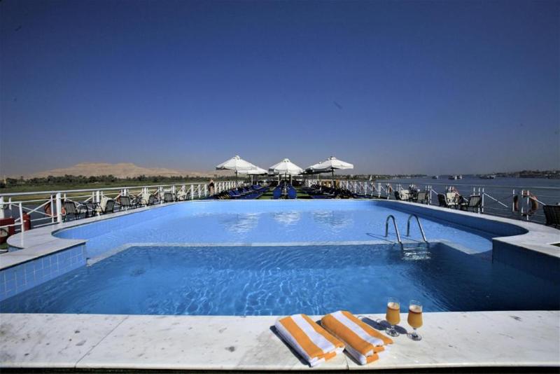 JAZ Crown Emperor Cruise 4&7 Night From Luxor - Havuz