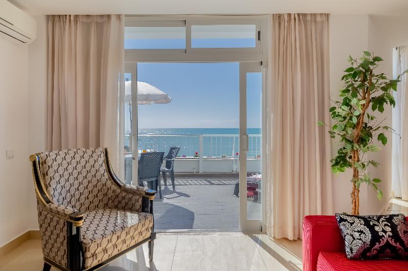 Monicca Collection Suites & Residences - Oda