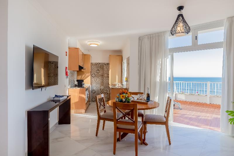 Monicca Collection Suites & Residences - Oda