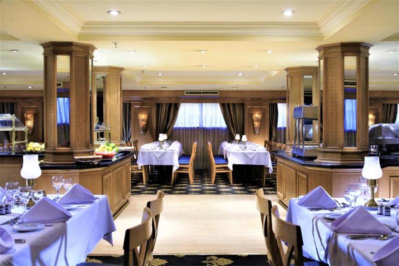 JAZ Crown Empress Cruise 4&7 Night From Luxor - Restoran