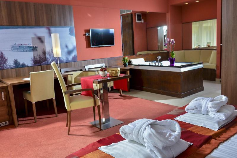 Royal Club Hotel - Oda