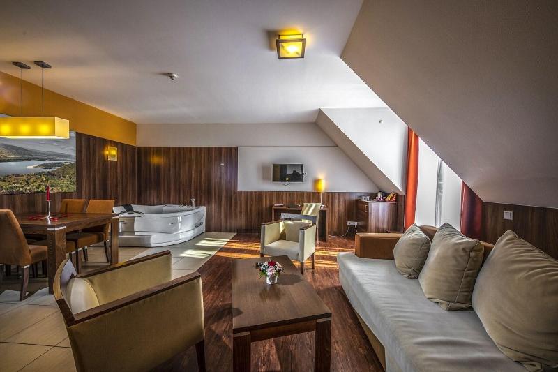 Royal Club Hotel - Oda