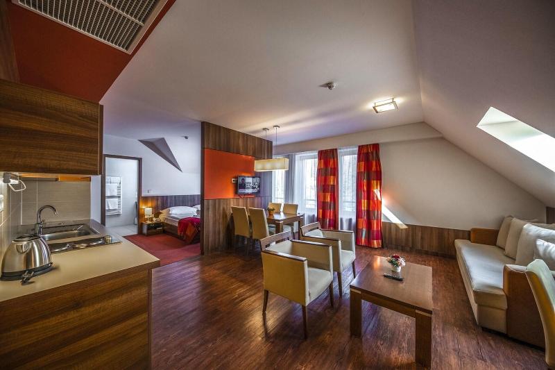 Royal Club Hotel - Oda