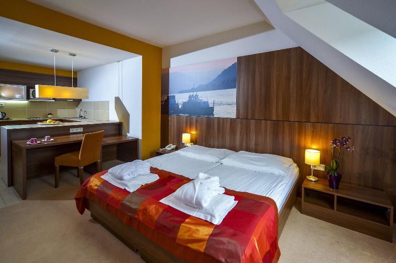 Royal Club Hotel - Oda