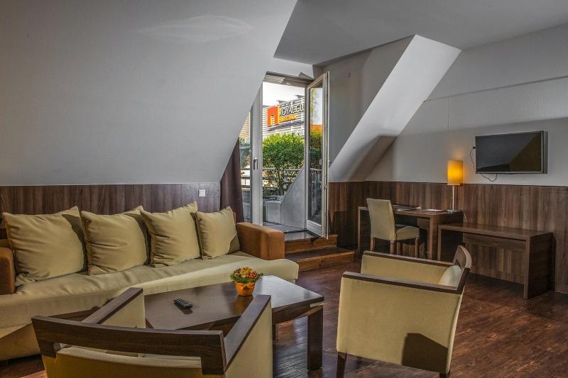 Royal Club Hotel - Oda