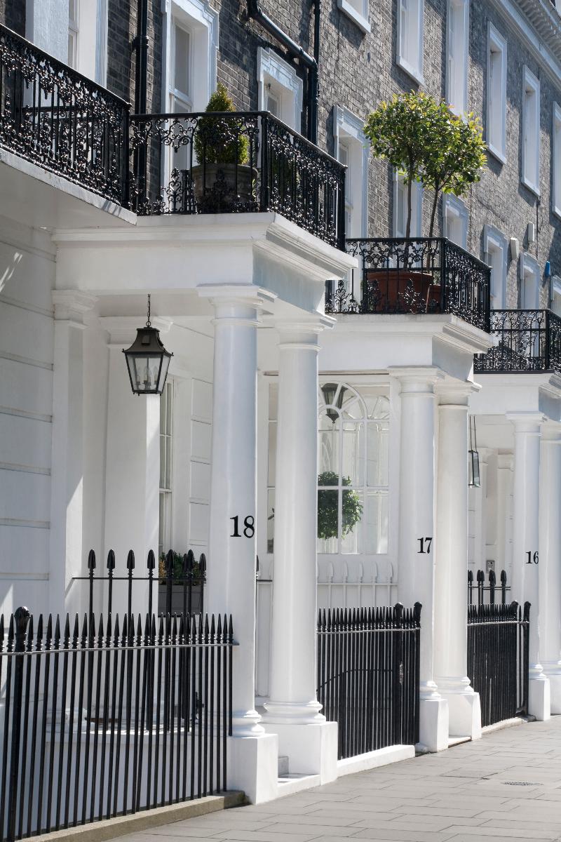 Avari Apartments - Winchester Collection - Oda