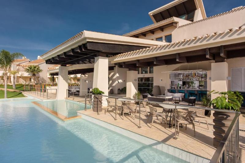 Ona Hacienda del Alamo Golf and Resort - Bar