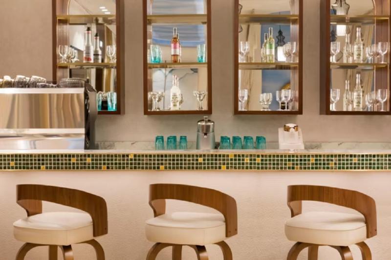 Velero Hotel Doha Lusail - Bar
