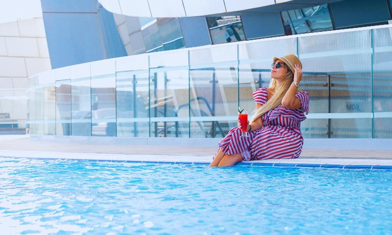 Velero Hotel Doha Lusail - Havuz