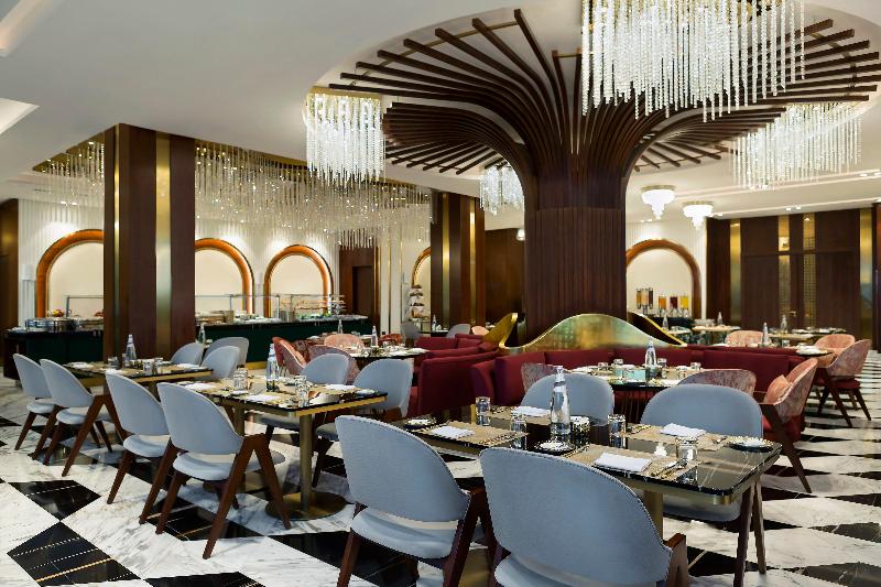 Velero Hotel Doha Lusail - Restoran