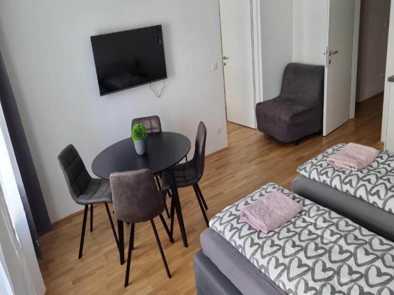 Real Living Apartments Vienna - Buchengasse - Genel